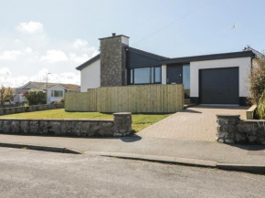 11A Lon Twrcelyn, Benllech